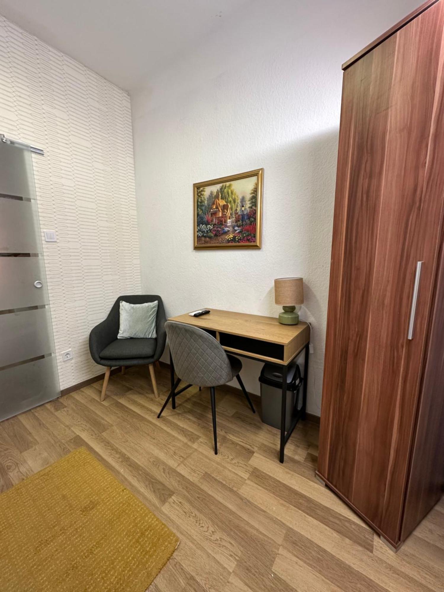 Bed & Breakfast Airport17 Vecses