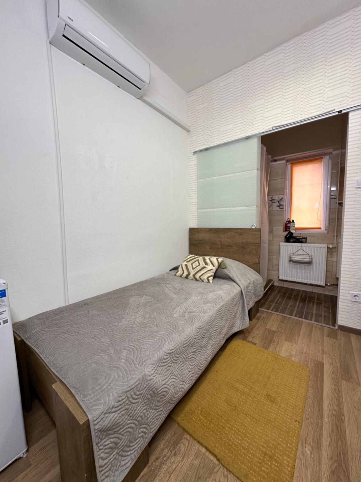 Airport17 Bed & Breakfast Vecses